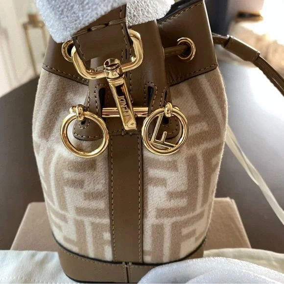Fendi bucket bag mon tresor felt material - Picture 7 of 9